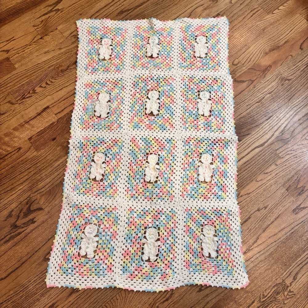 Vintage Crochet Baby Blanket Granny Square Pastel Gingerbread Man Afghan Throw
